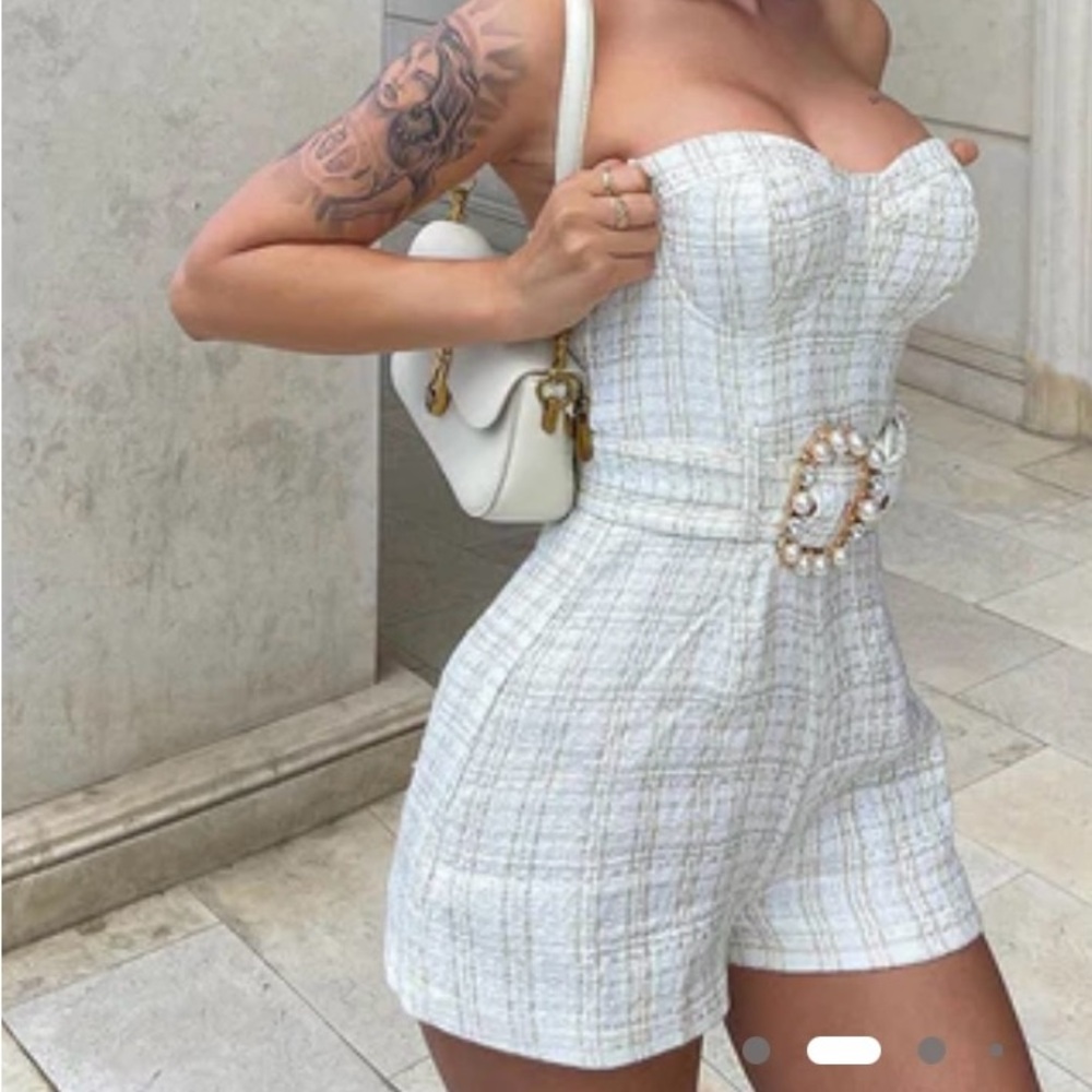 Elegant White Tweed Strapless Romper